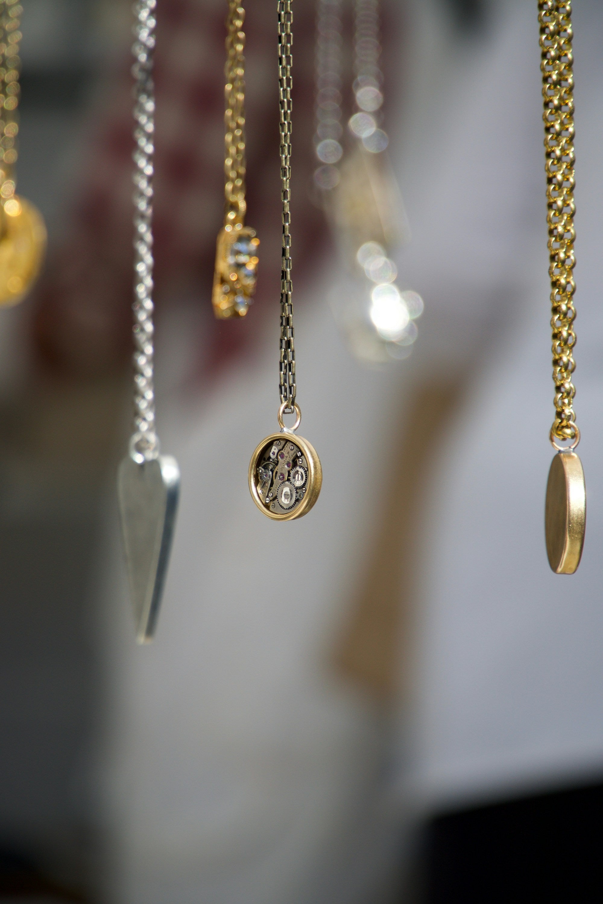 Hoop Earring Sizes — What Size to Wear and Why